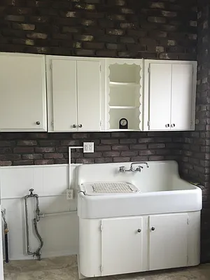 Rented by M & J Tenaglia Realty Corp | media 29