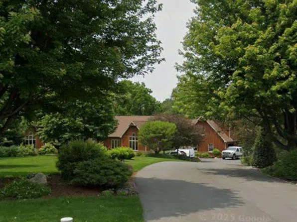165 Highfield Ln N, Chambersburg, PA 17201