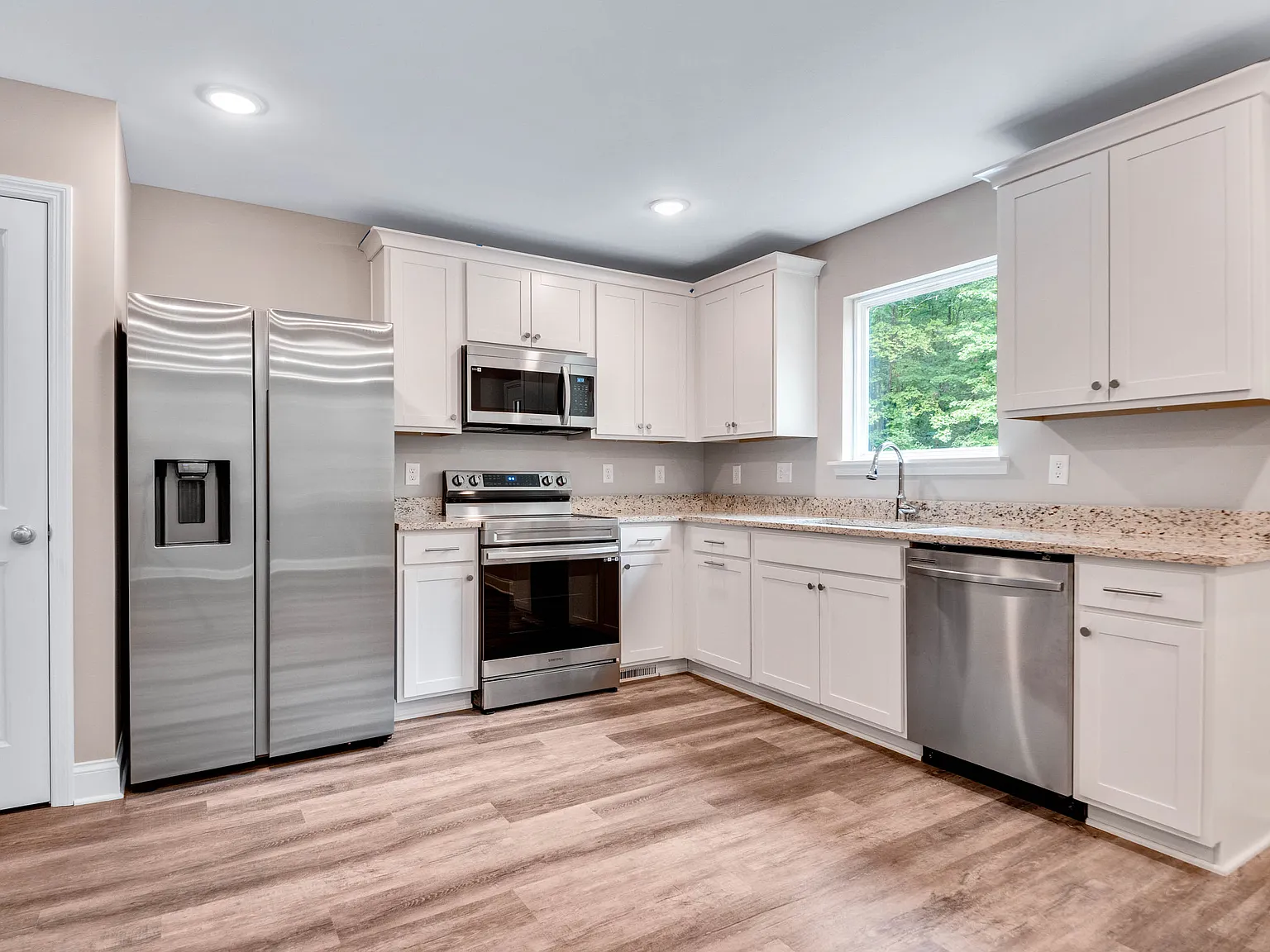 4702 Cain Avenue - 1 — Photo 3