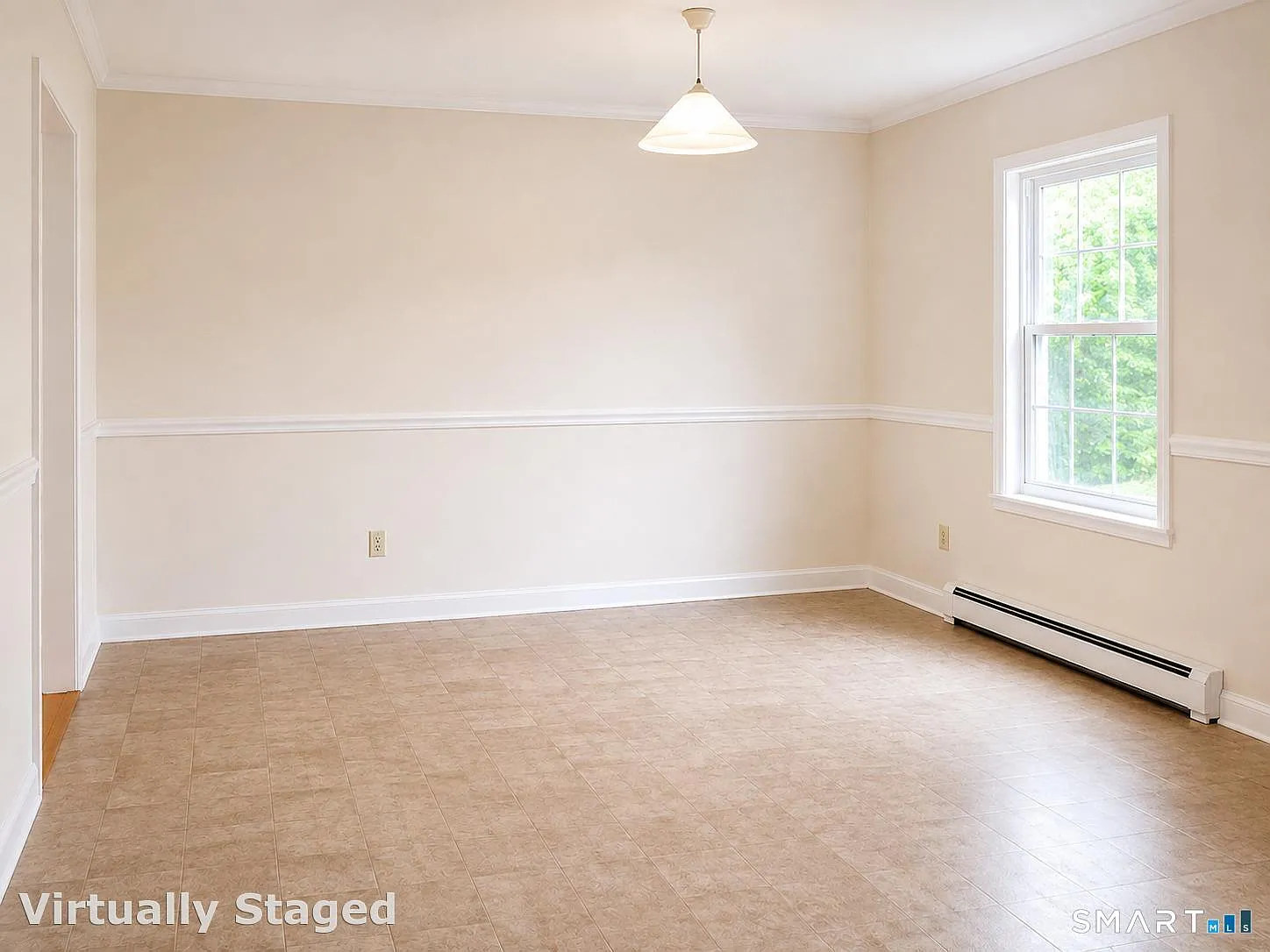 3 bed, 1.5 bath, 1240 sqft, $3,200 — Photo 3