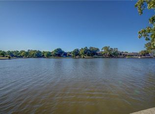 10213 Ski Dr, Oklahoma City, OK 73162