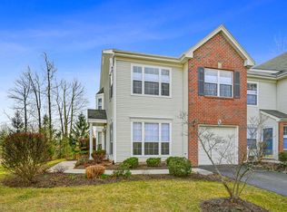 303 Crest Stone Cir, Princeton, NJ 08540
