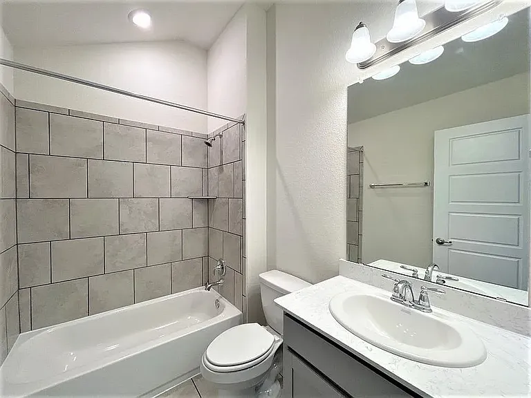 716 Expedition Way — Photo 37