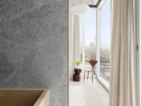 165 Charles Street image 9 of 16