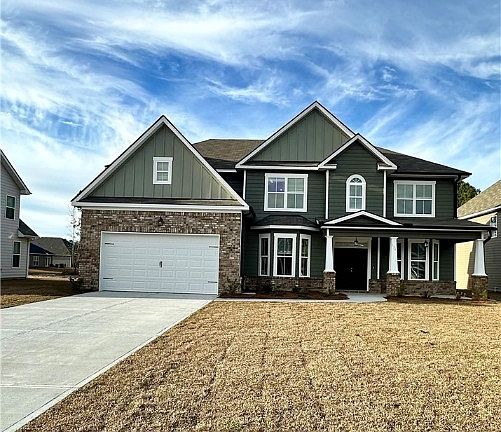 3rd image of 124 Bellevue Boulevard