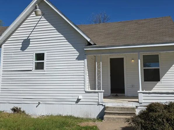 1105 W Owings St, Denison, TX 75020