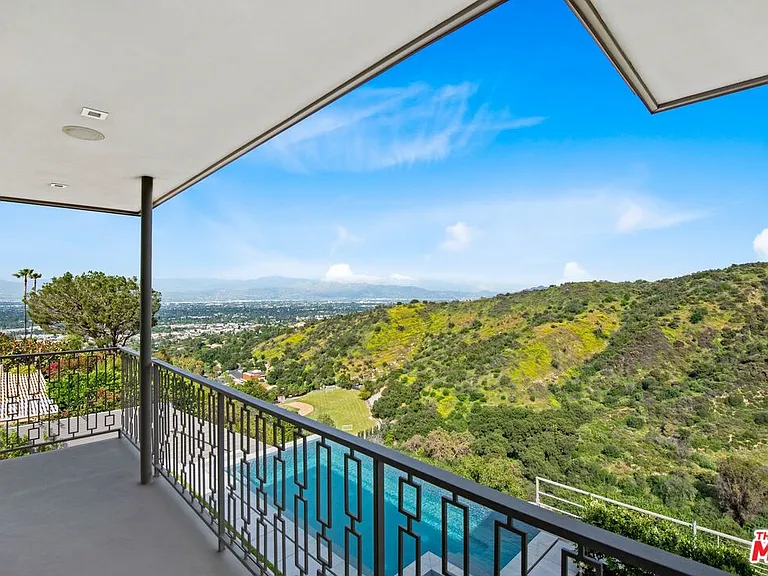 3642 Beverly Ridge Dr — Photo 45