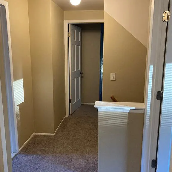 261 Charterhouse Dr — Photo 14