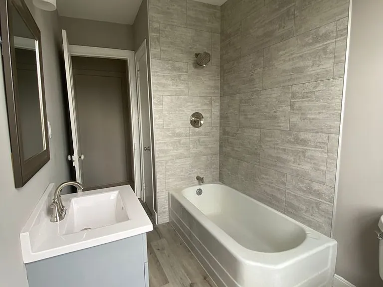 706 Northampton St — Photo 11