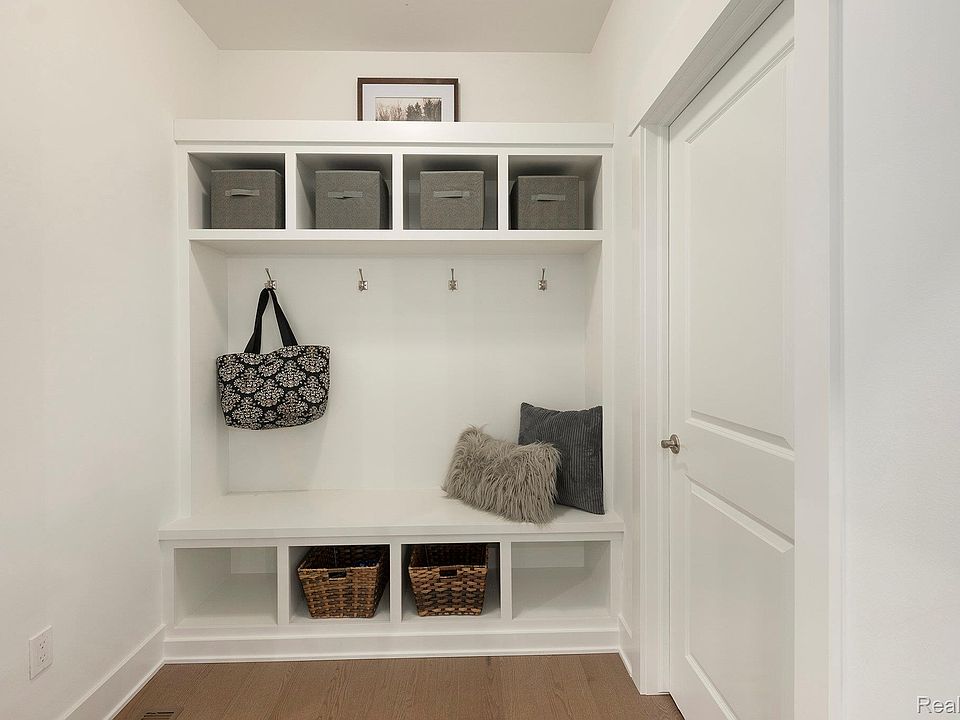 7699 Orchard Ln, photo 23