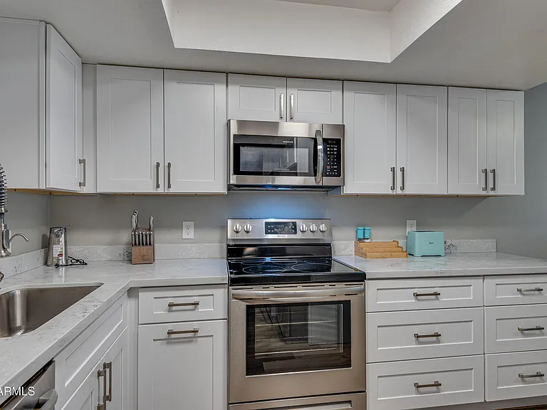 4150 E Cactus Rd #108 — Photo 43