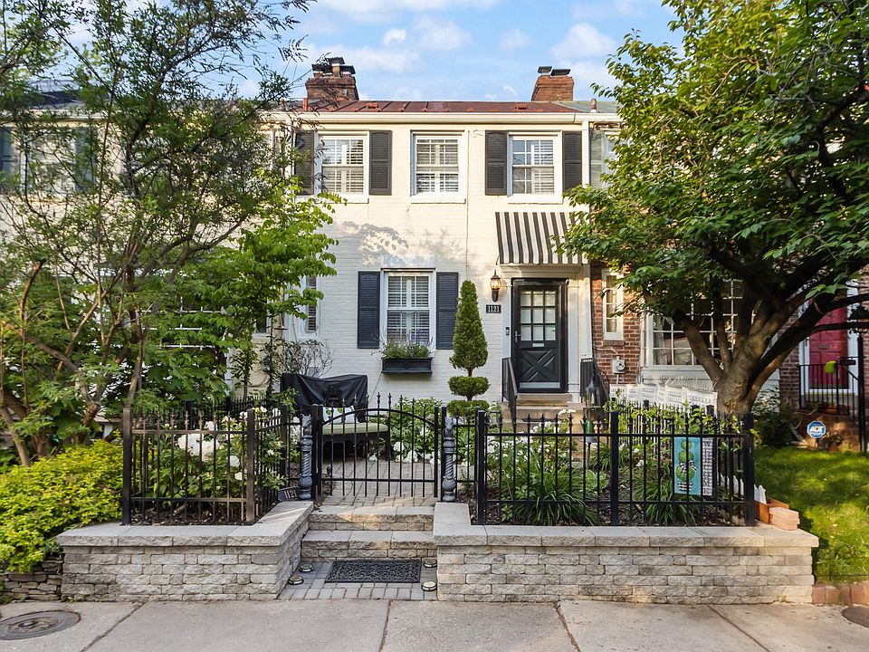 1st image of 1121 Powhatan St #1