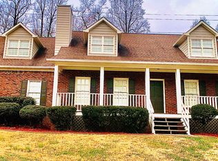 1554 Glenfield Dr, Lawrenceville, GA 30043