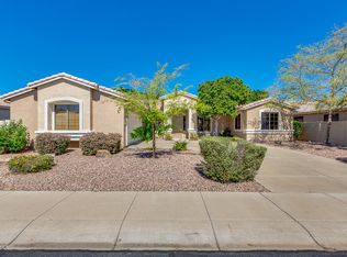 1652 E Knoll Cir, Mesa, AZ 85203