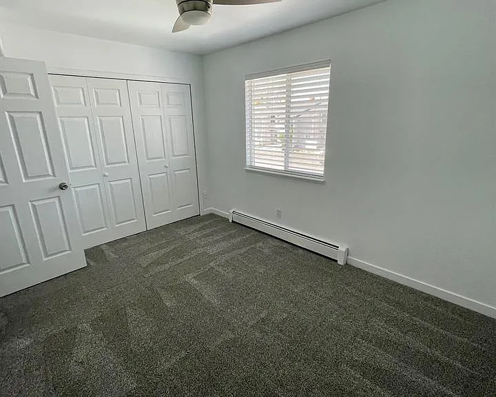 254 Beacon Ct #5 — Photo 18