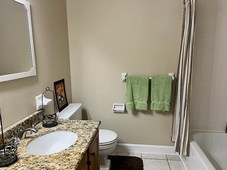827 Lowell Blvd #23 — Photo 9
