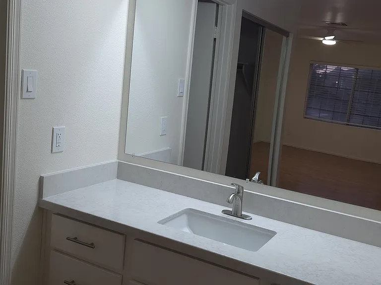 1717 E Union Hills Dr #1095 — Photo 25
