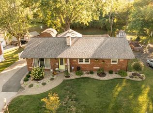 1309 Express Dr, Belleville, IL 62223
