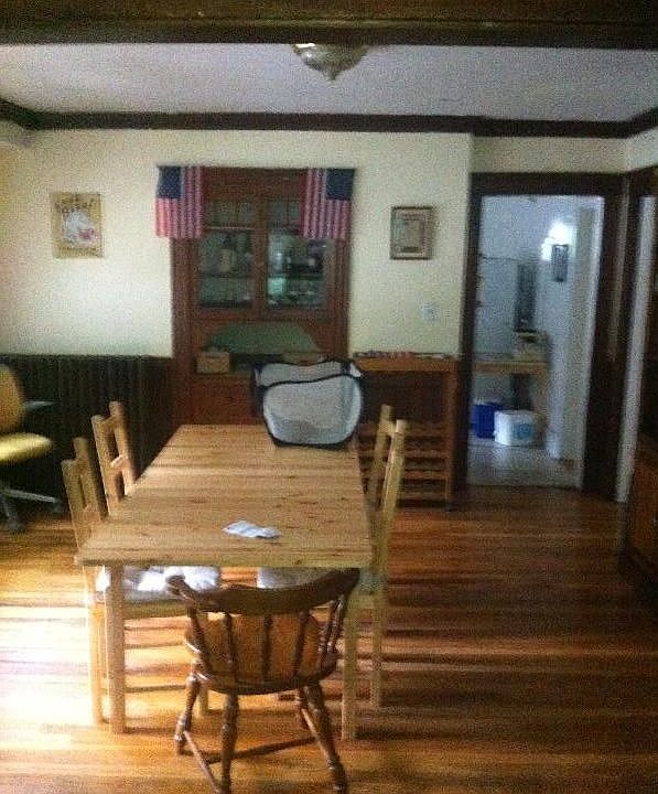 2nd image of 38 Lake St #3R