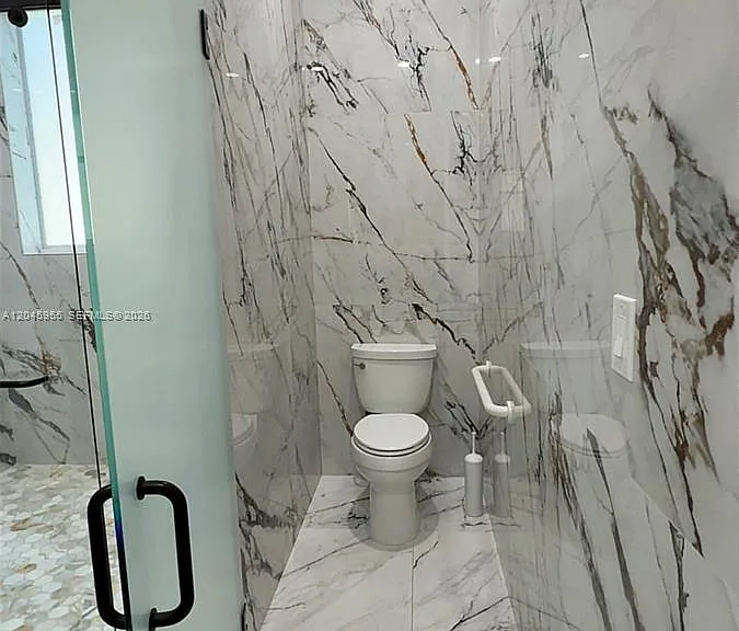 12802 Grand Oaks Dr — Photo 36