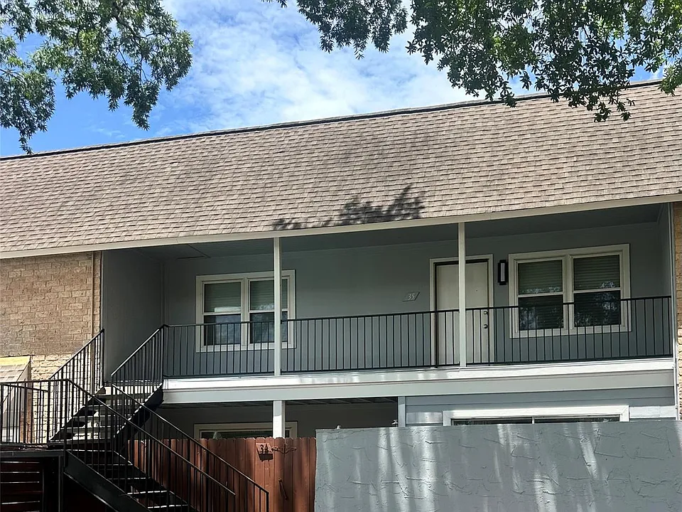 1433 Cedar Post Ln #35