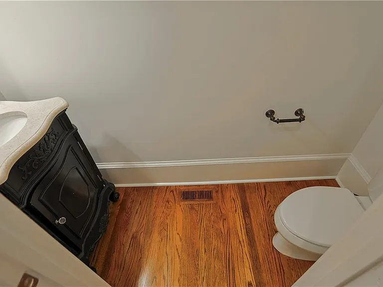 1296 Lenox Park Blvd — Photo 13