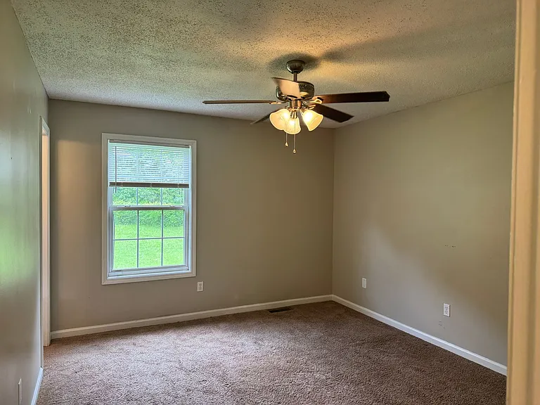 222 Pappy Dr — Photo 21