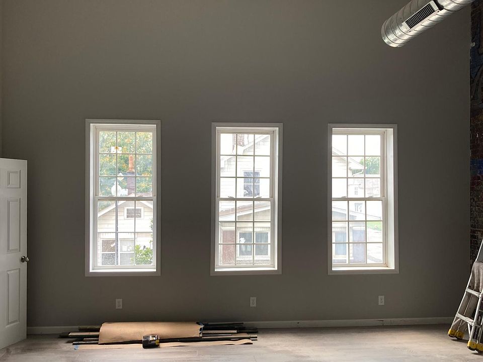 1st image of 621 N Main St #203