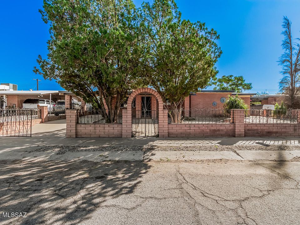 1st image of 257 W Calle Margarita