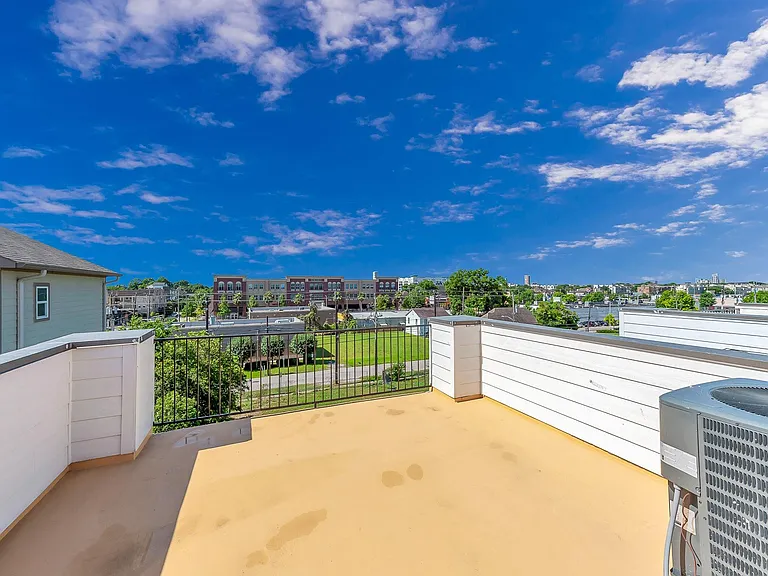4609 Nett St #B — Photo 33