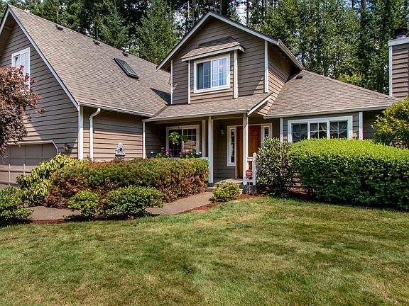 3rd image of 13803 26th Avenue Ct NW