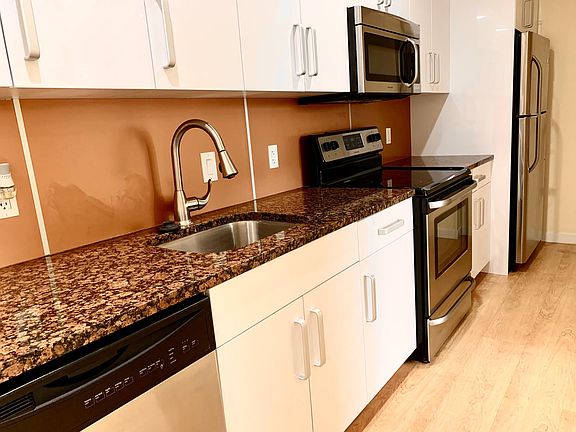 4th image of 243 S 49th St #206A