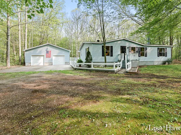 13425 Lincoln St, Grand Haven, MI 49417