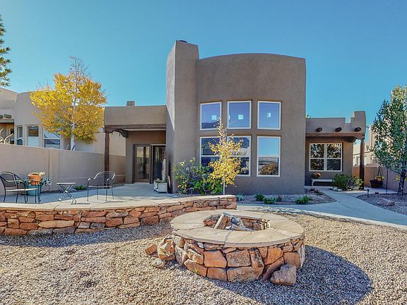 3rd image of 13226 Jo Ln NE