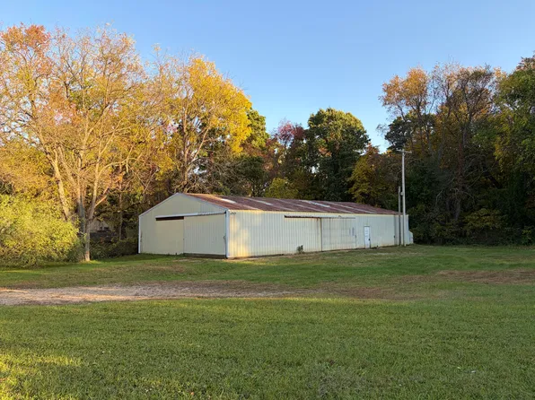 8025 W Ml Ave, Kalamazoo, MI 49009
