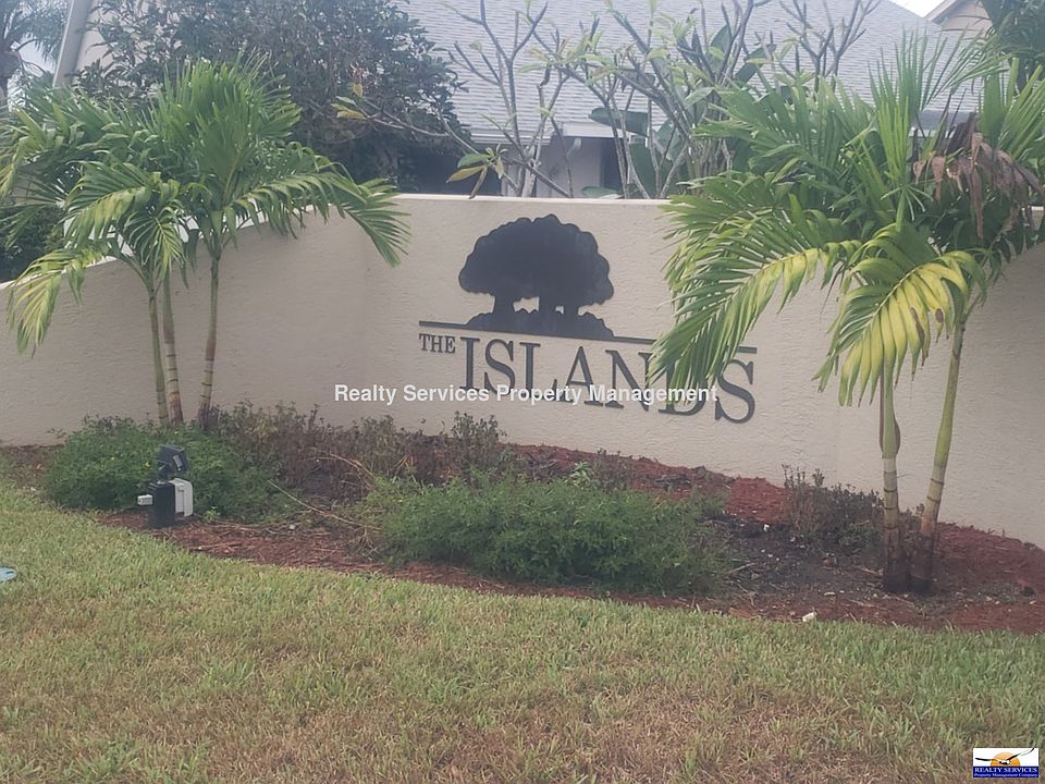 1st image of 17970 Castle Harbor Dr