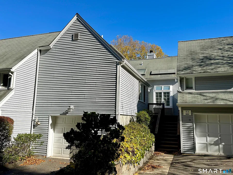 52 Wilton Crst #52