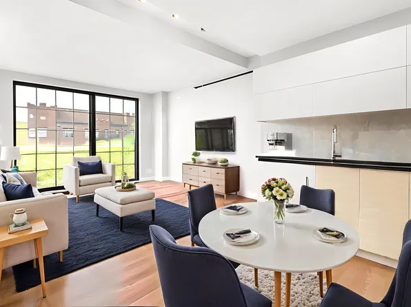 88 Linden Boulevard image 1 of 15
