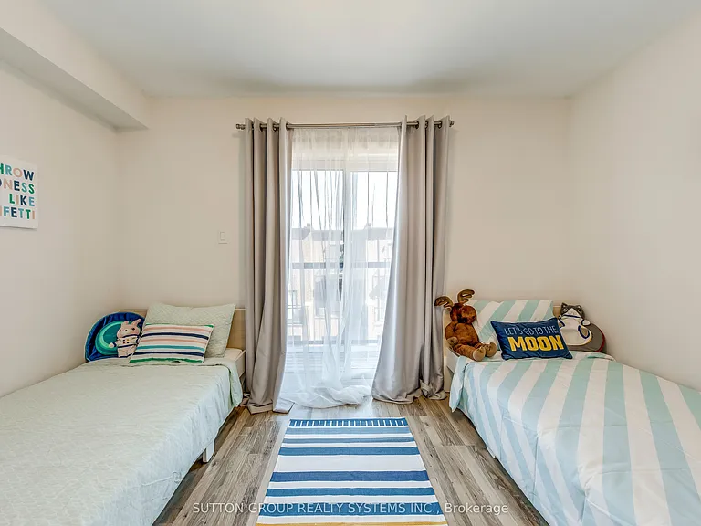 1 Lawrence Ave W #1774A — Photo 30