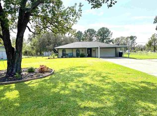 1519 20th St, Nederland, TX 77627