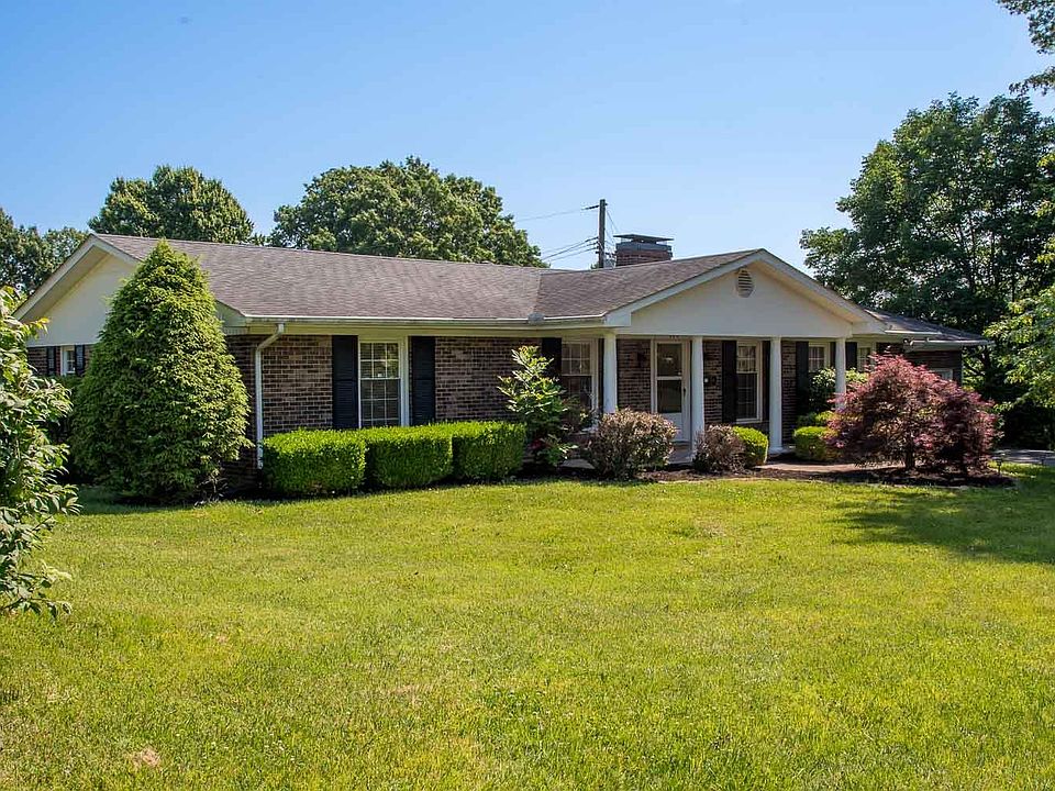 1st image of 224 Hawthorne Dr