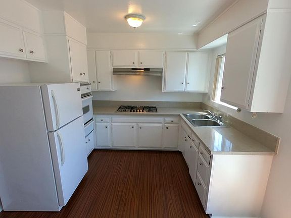 3rd image of 8220 Norton Ave APT 7