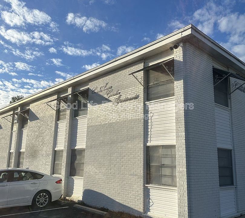 1st image of 1103 N 15th Ave APT 104