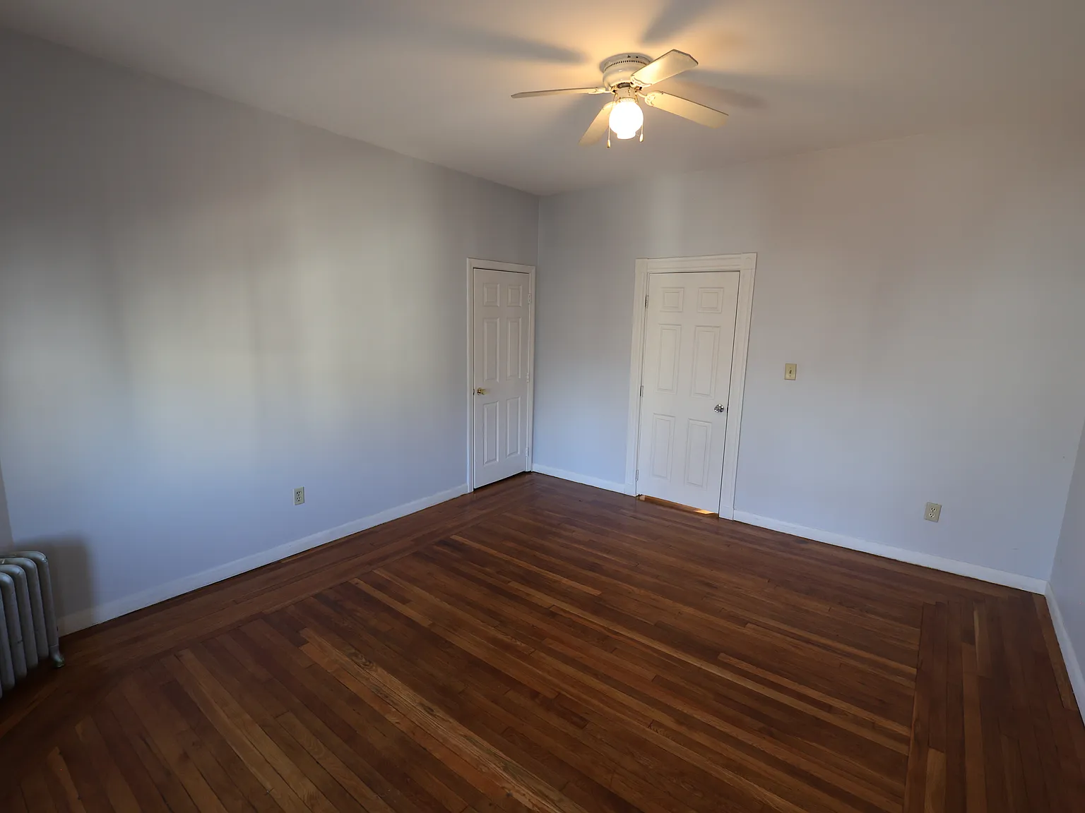 3 bed, 1200 sqft, $1,200 — Photo 4