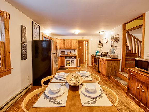 2nd image of 207 Whiteface Inn Ln