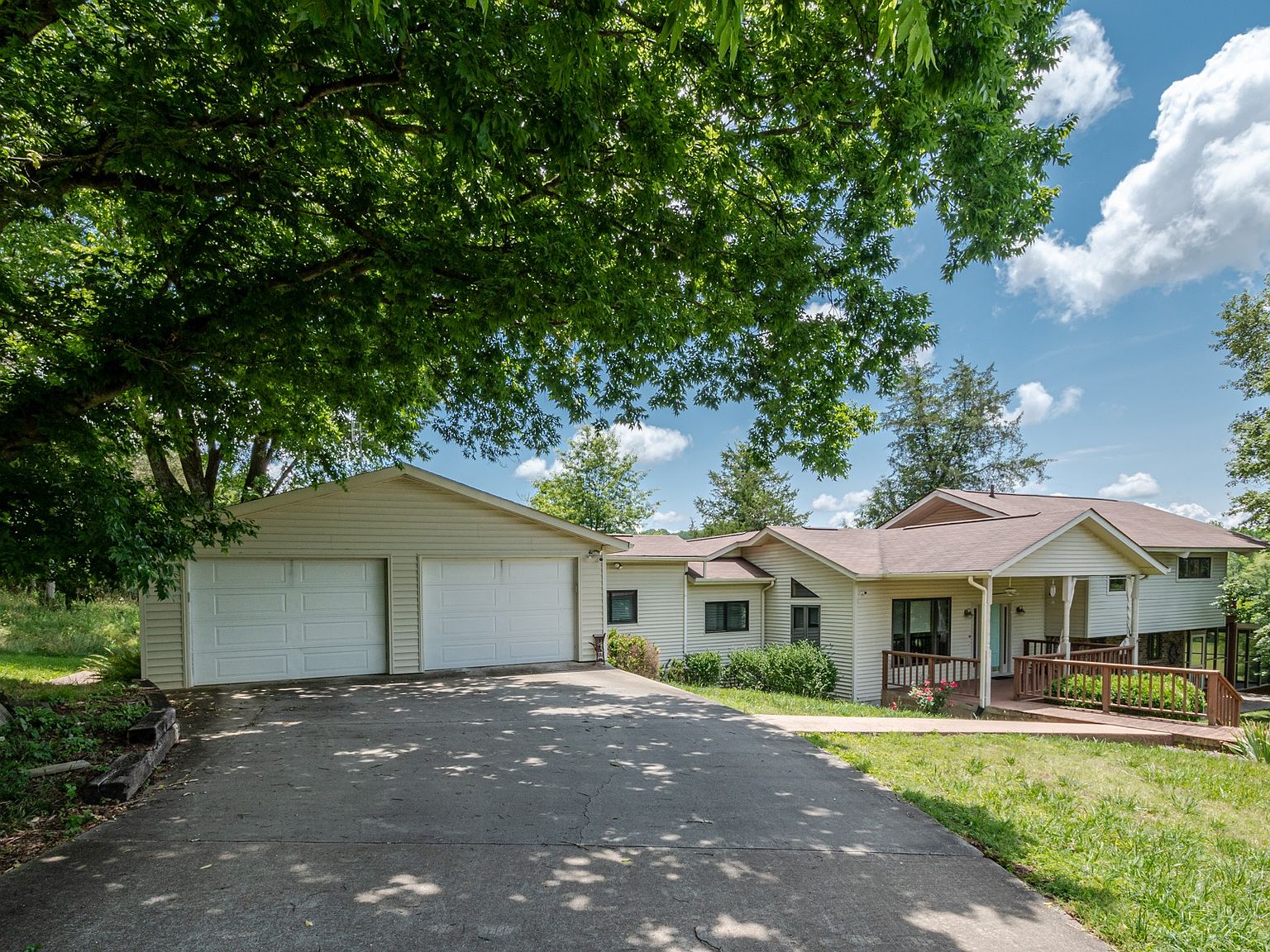 9000 Campbellsville Rd, Pulaski, TN 38478 MLS 2518025 Zillow