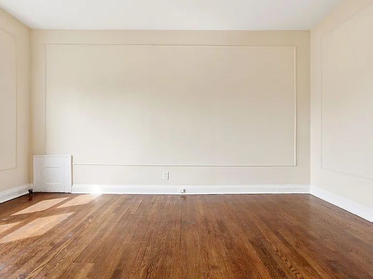 3214 Yorkshire Rd #205 — Photo 11