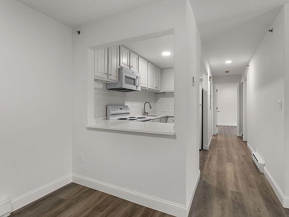 5th image of 800 Bearses Way APT 4EH