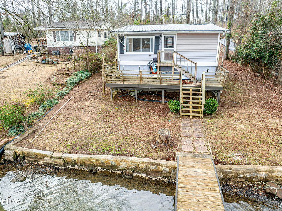 1st image of 126 Elizabeth Cir