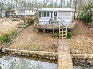 126 Elizabeth Cir, Jackson, GA 30233